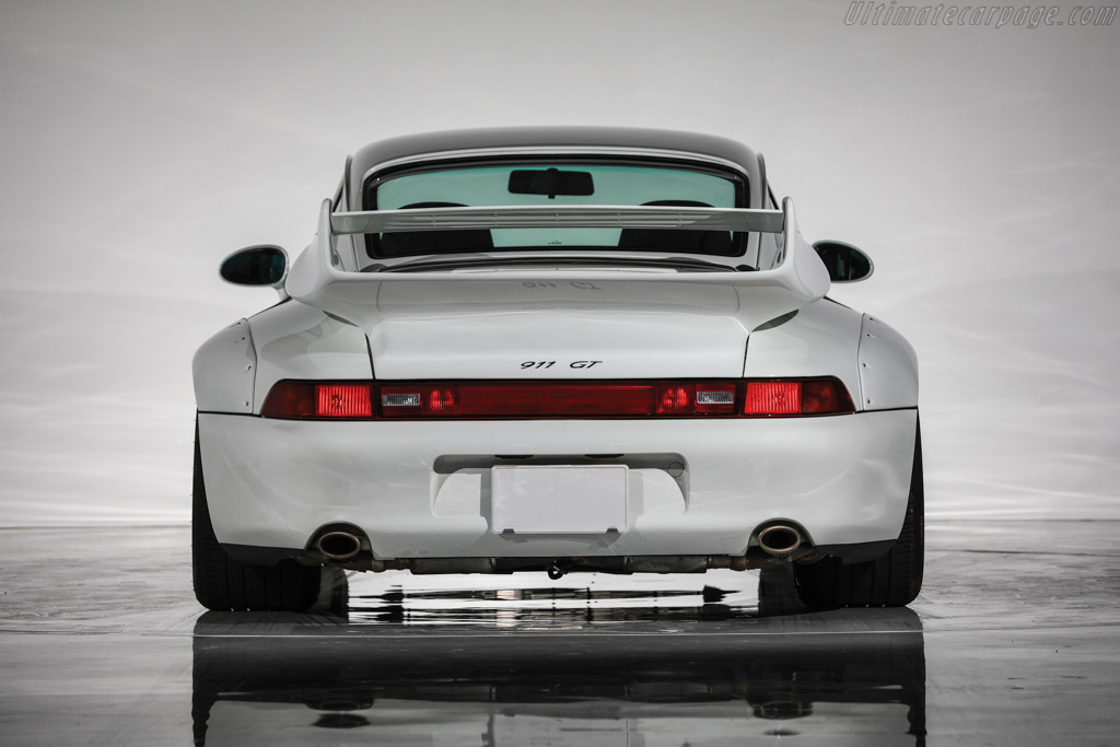 Porsche 911 GT2