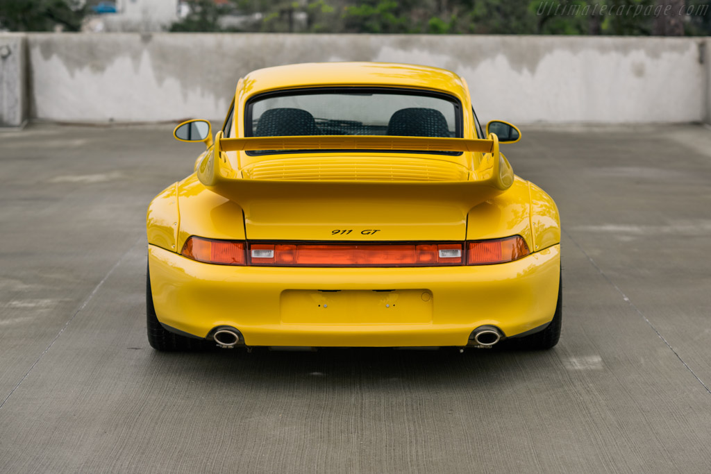 Porsche 911 GT2