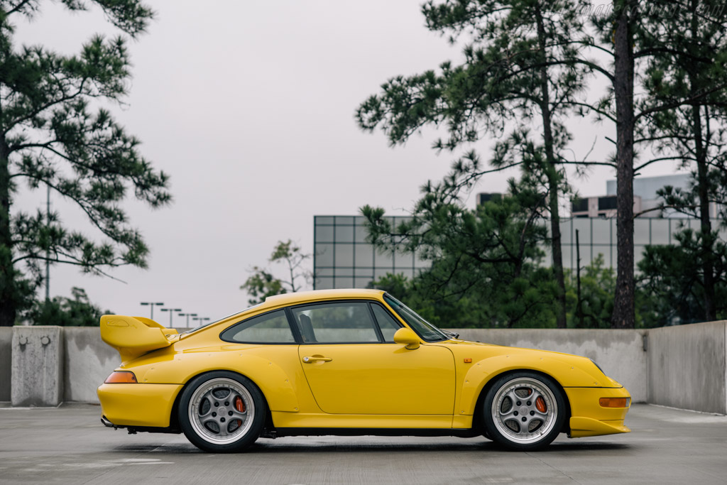 Porsche 911 GT2