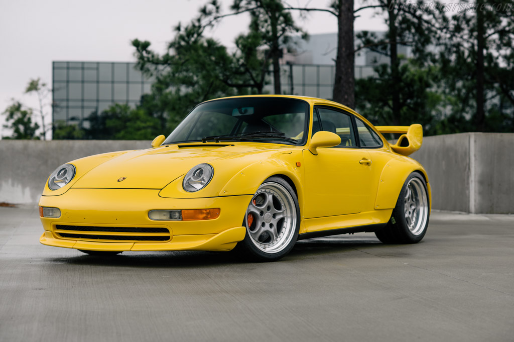Porsche 911 GT2