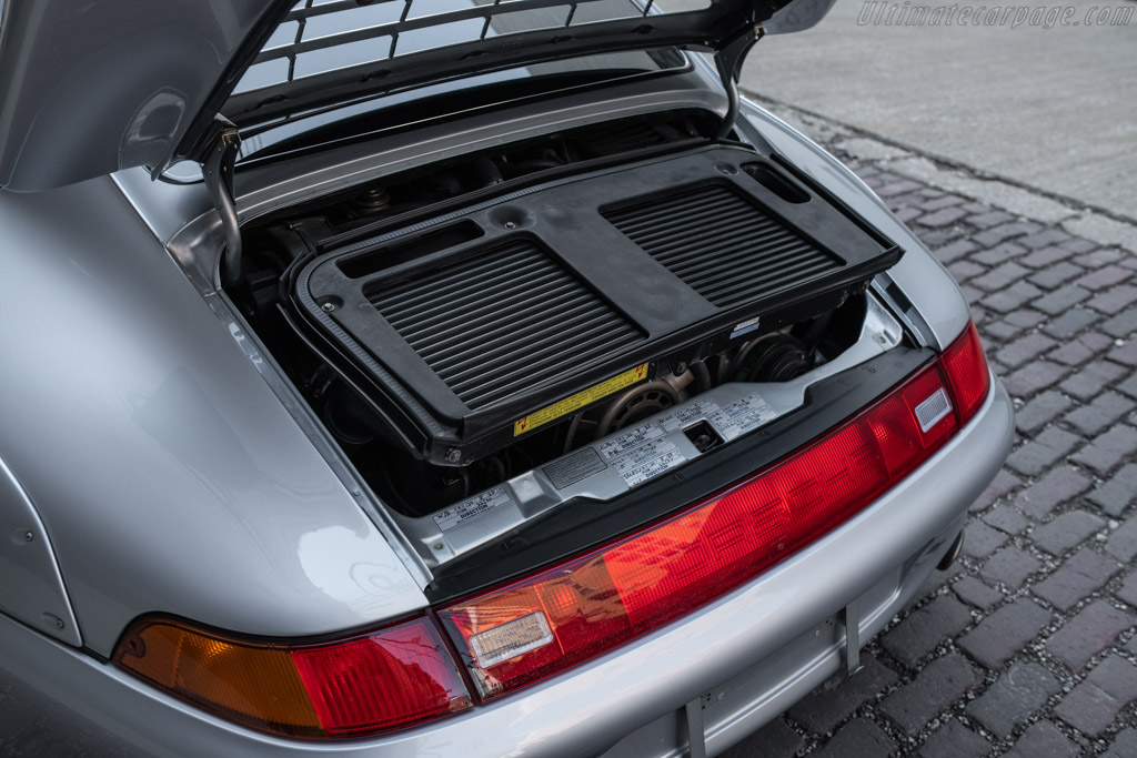 Porsche 911 GT2