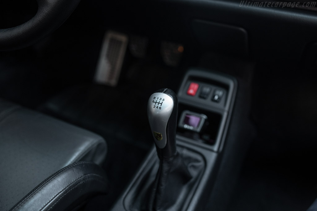 Porsche 911 GT2