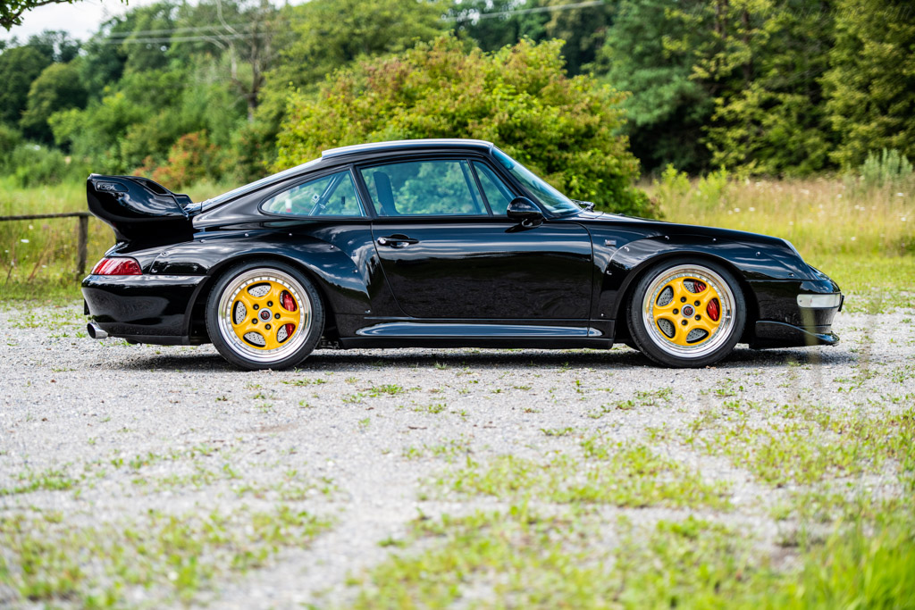 Porsche 911 GT2