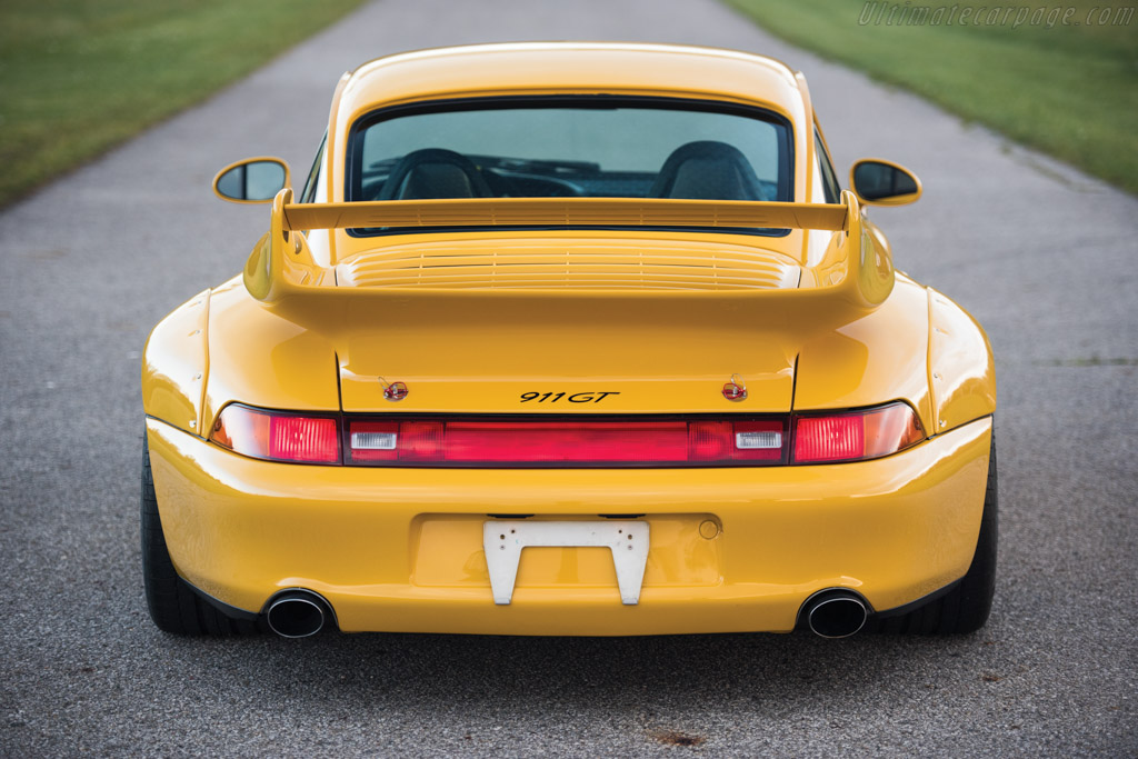 Porsche 911 GT2