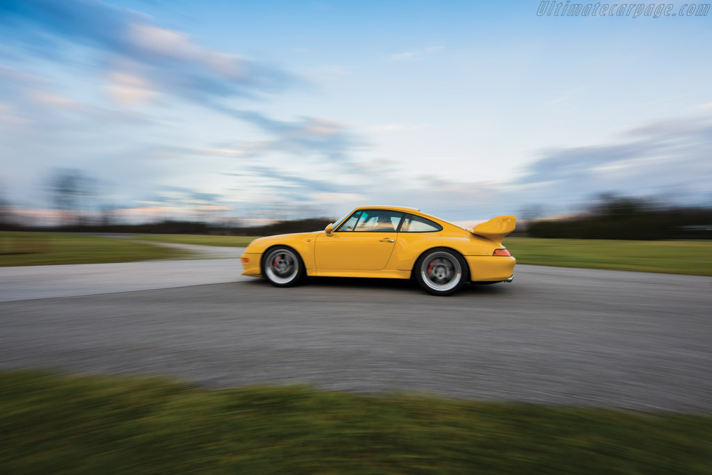 Porsche 911 GT2