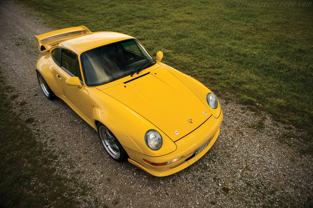 Porsche 911 GT2