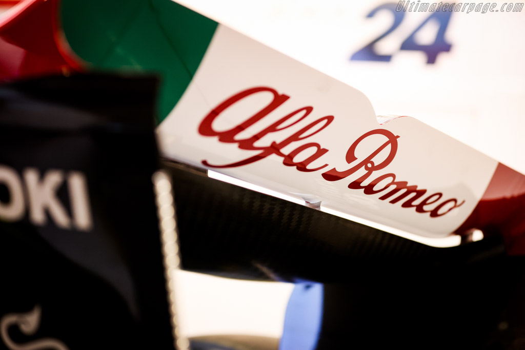 Alfa Romeo Racing C42 Ferrari