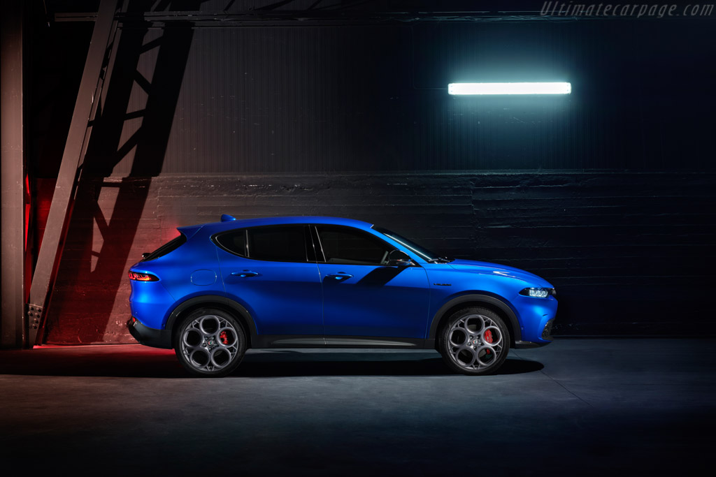 Alfa Romeo Tonale Q4 Hybrid