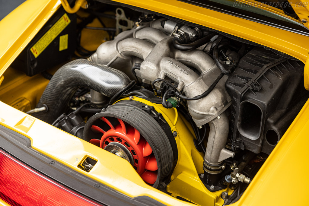Porsche 911 Carrera RS 3.8