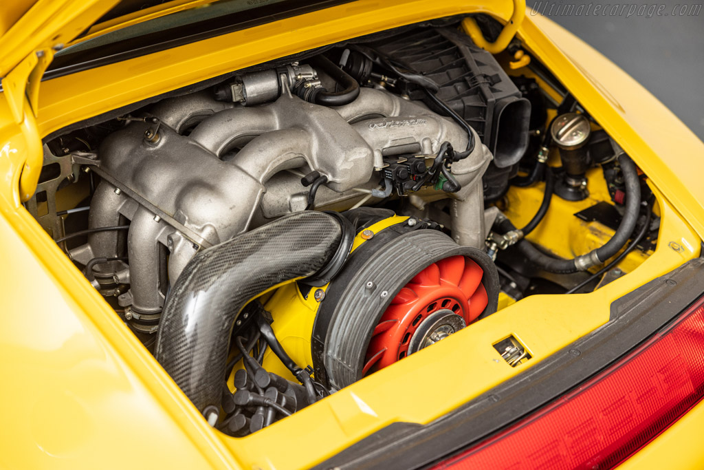 Porsche 911 Carrera RS 3.8