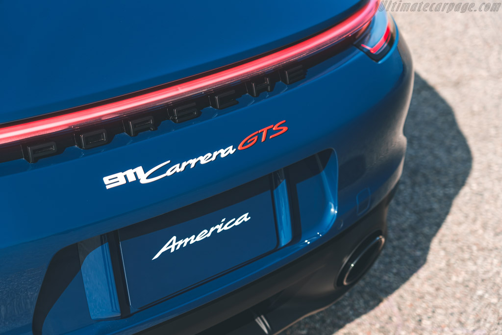 Porsche 911 Carrera GTS Cabriolet America