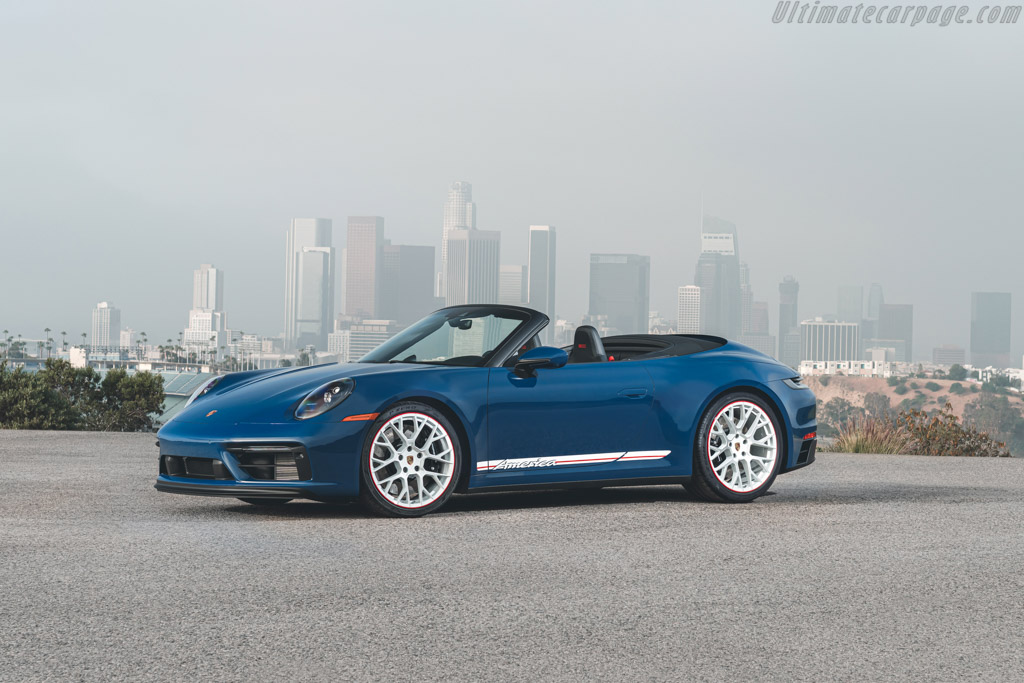 Porsche 911 Carrera GTS Cabriolet America