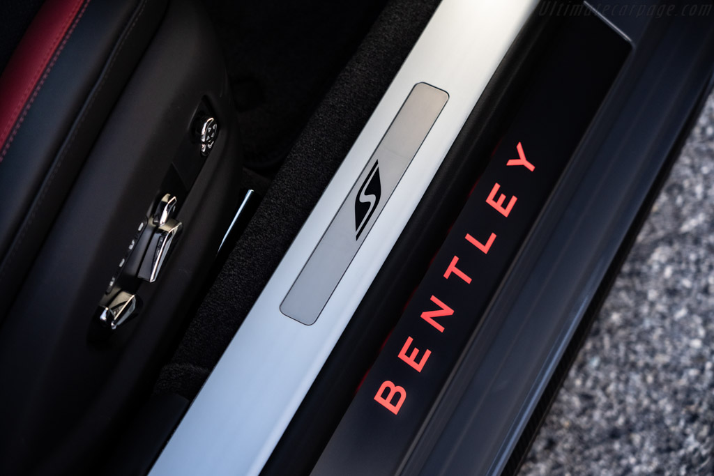 Bentley Continental Flying Spur S