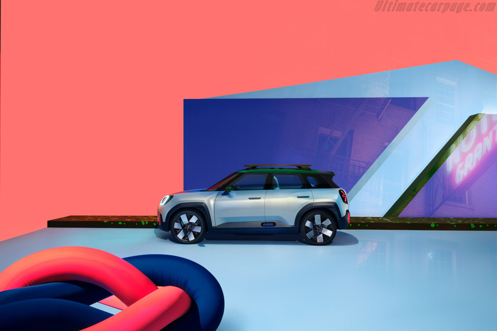 MINI Concept Aceman