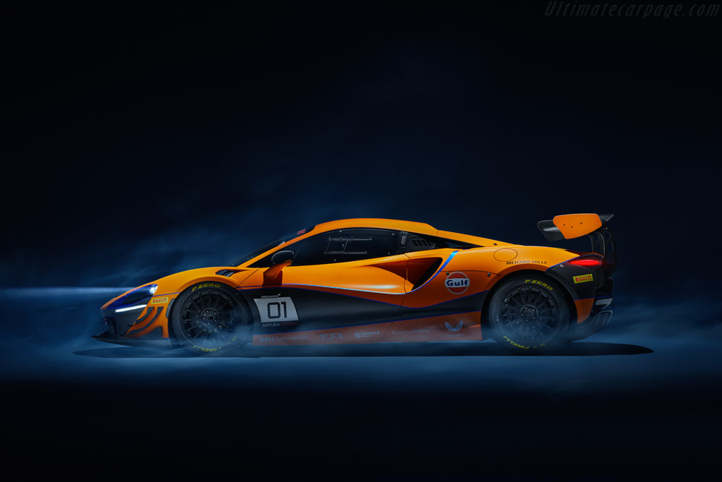 McLaren Artura Trophy