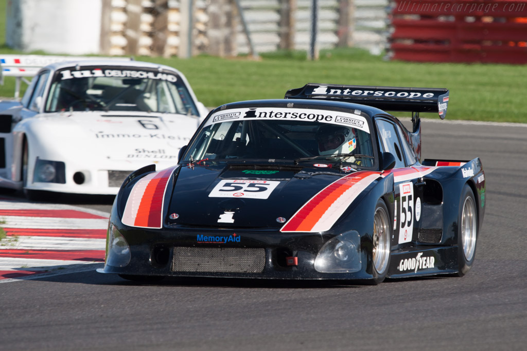 Porsche 935 K3 - Chassis: 000 0027  - 2010 Le Mans Series Silverstone 1000 km (ILMC)