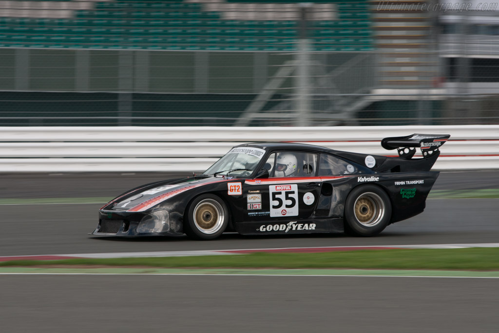 Porsche 935 K3 - Chassis: 000 0027  - 2011 Le Mans Series 6 Hours of Silverstone (ILMC)