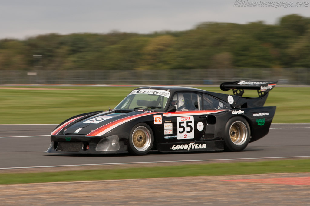 Porsche 935 K3 - Chassis: 000 0027  - 2011 Le Mans Series 6 Hours of Silverstone (ILMC)