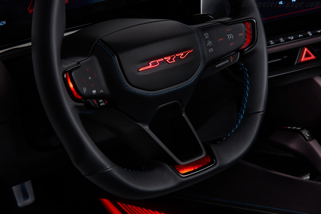 Dodge Charger Daytona SRT Concept