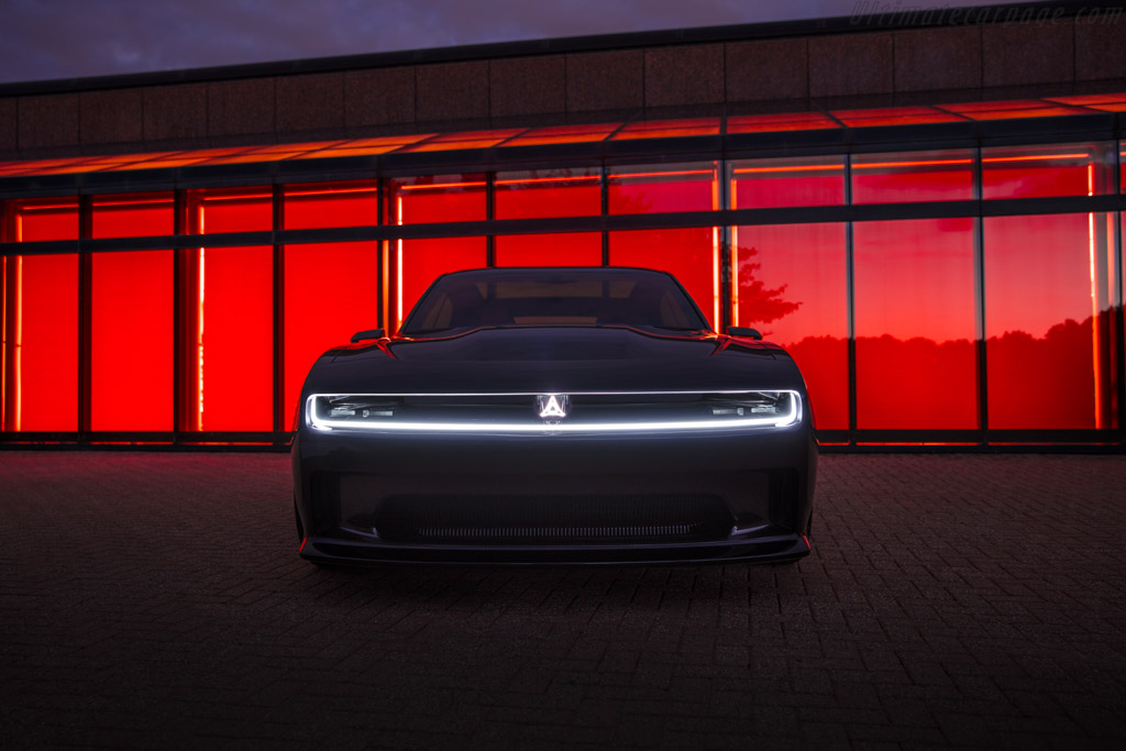 Dodge Charger Daytona SRT Concept