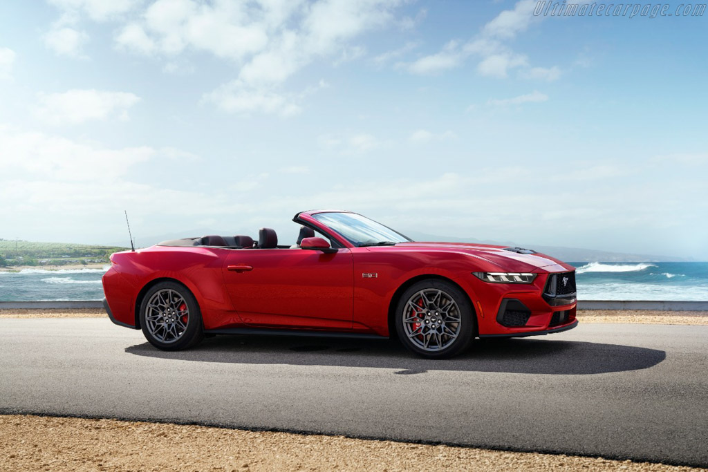 Ford Mustang GT Convertible