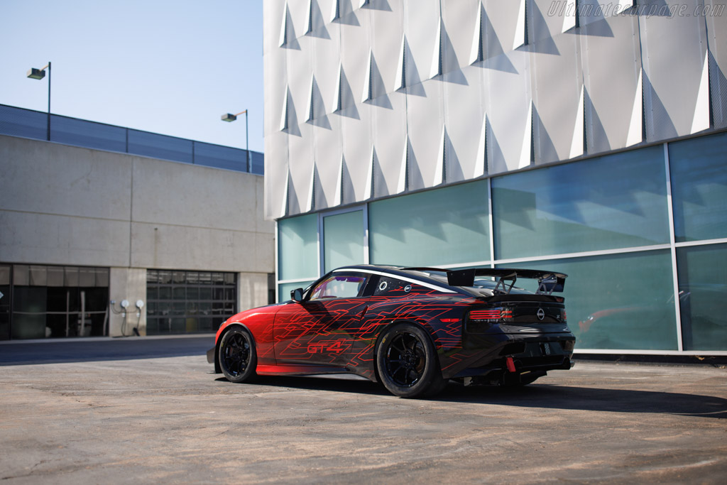 Nissan Z GT4