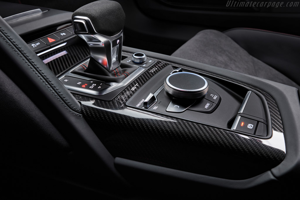 Audi R8 V10 GT RWD