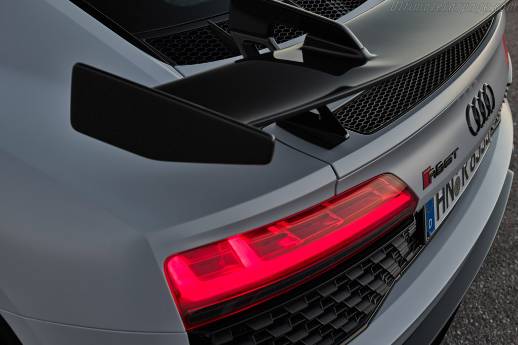 Audi R8 V10 GT RWD
