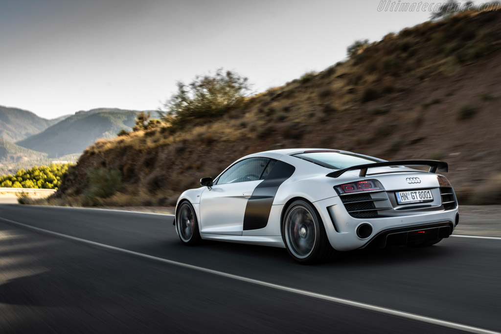 Audi R8 V10 GT RWD