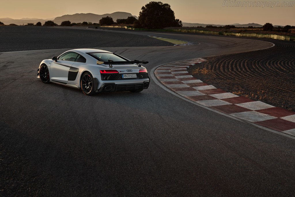 Audi R8 V10 GT RWD