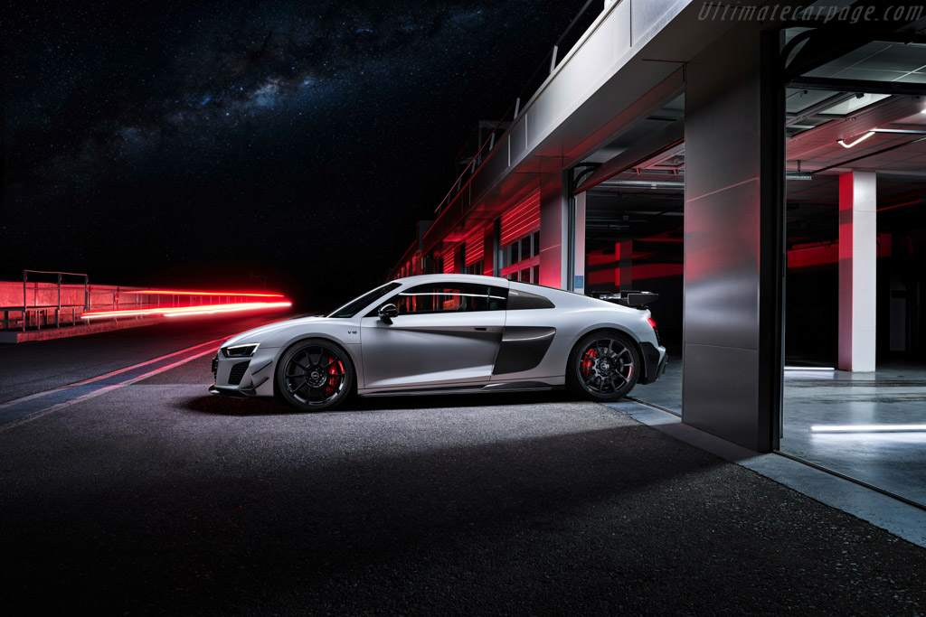 Audi R8 V10 GT RWD