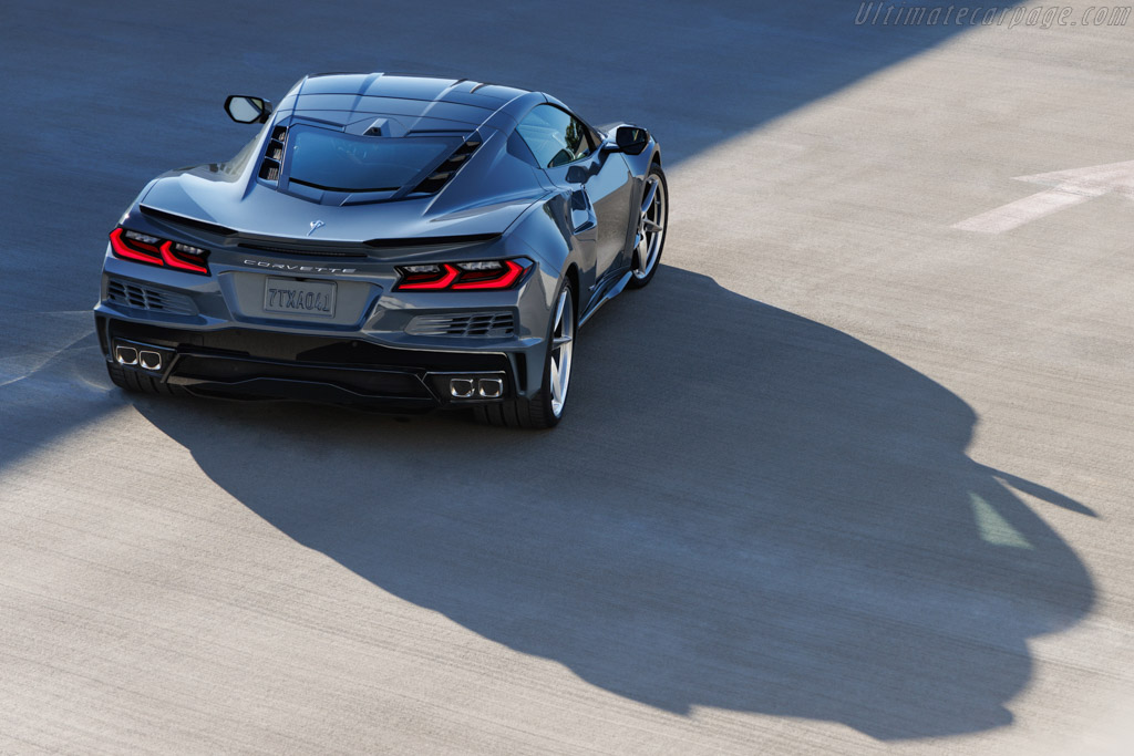 Chevrolet Corvette E-Ray Coupe