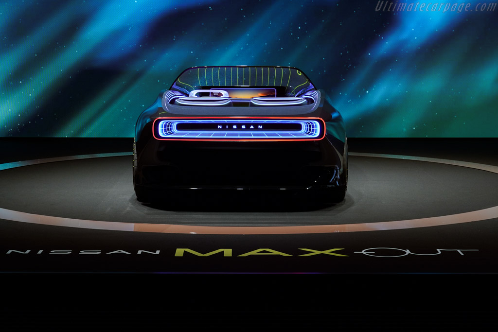 Nissan Max-Out Concept
