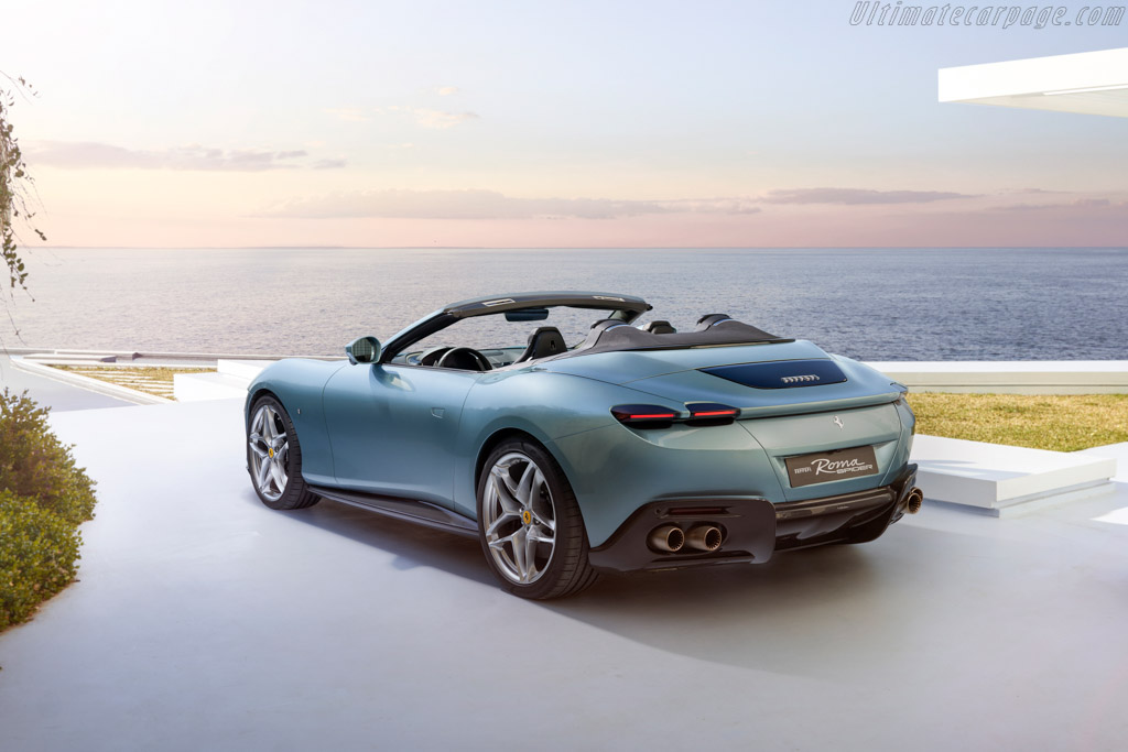 Ferrari Roma Spider