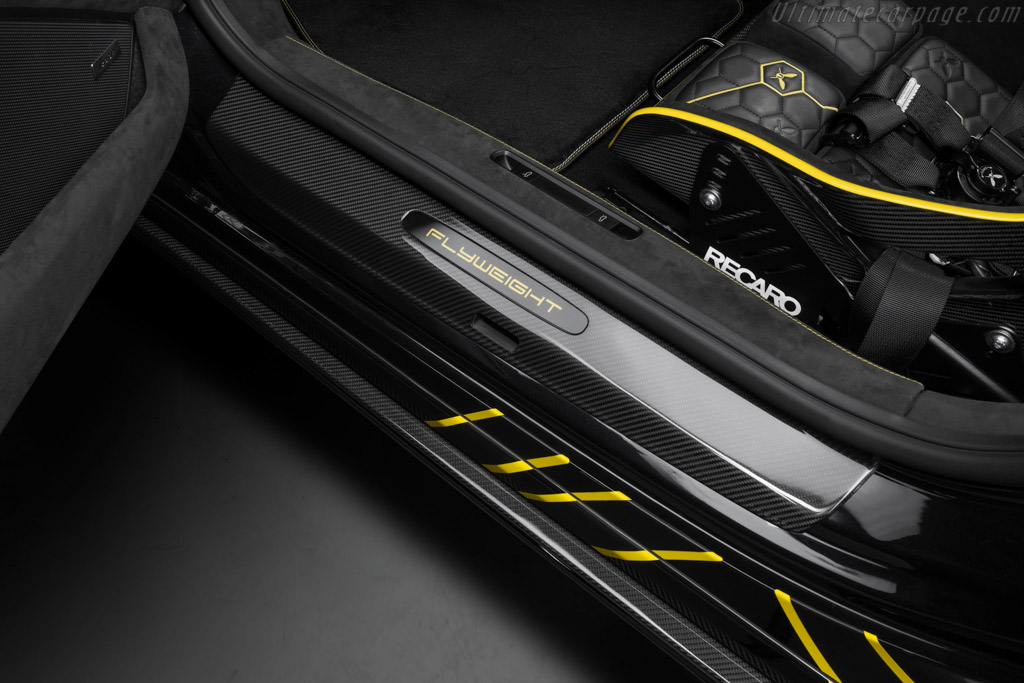 Techart GTstreet R Flyweight