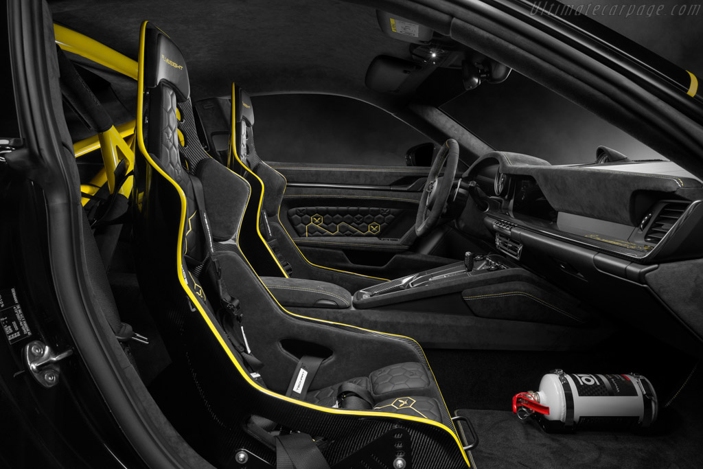 Techart GTstreet R Flyweight
