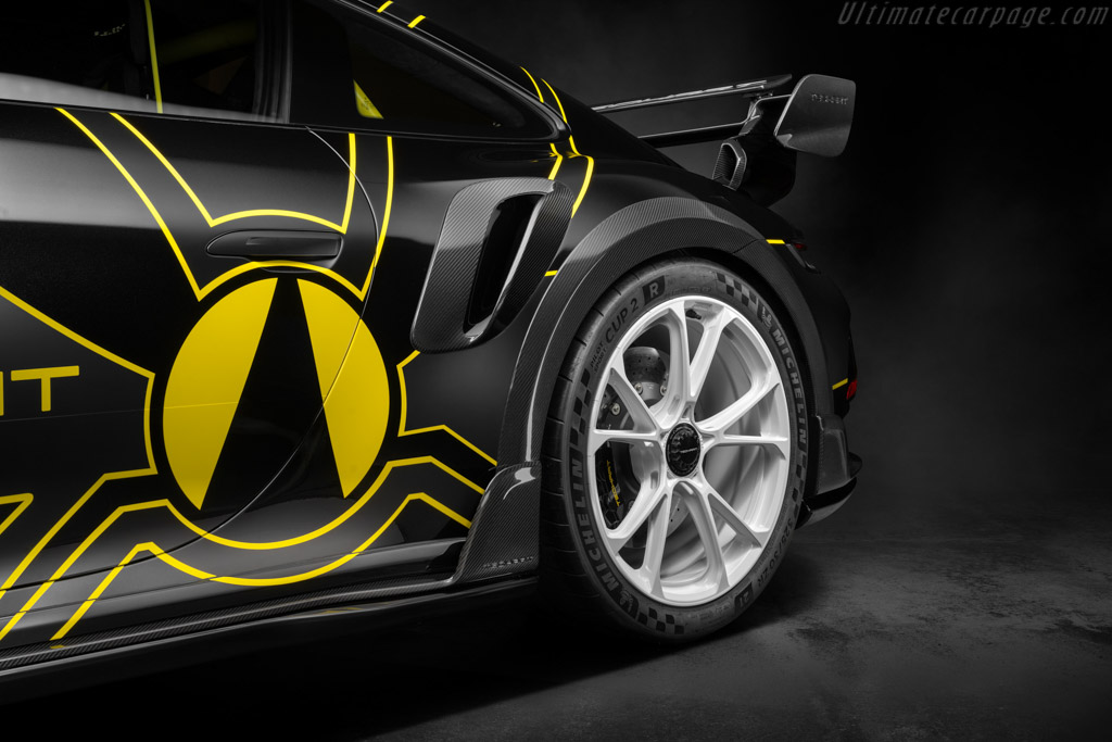 Techart GTstreet R Flyweight