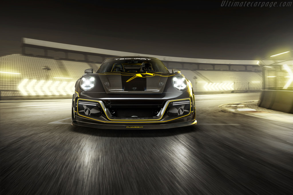 Techart GTstreet R Flyweight