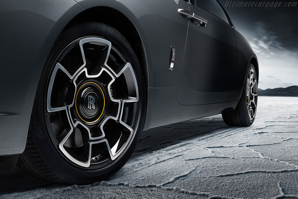 Rolls-Royce Wraith Black Arrow