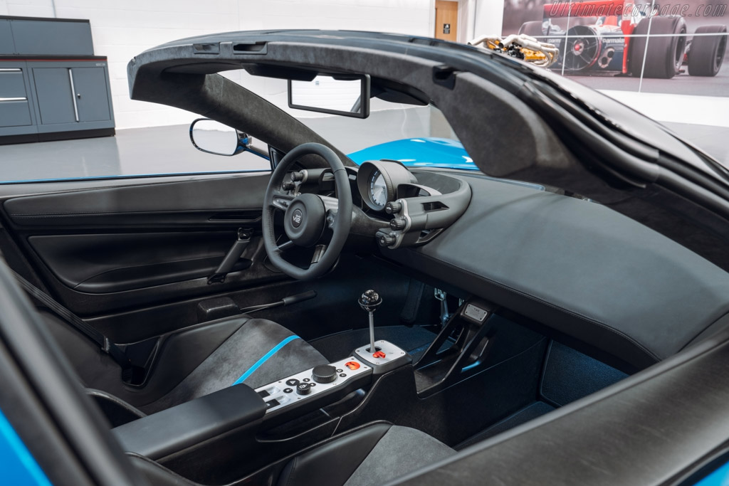 Gordon Murray Automotive T.33 Spider
