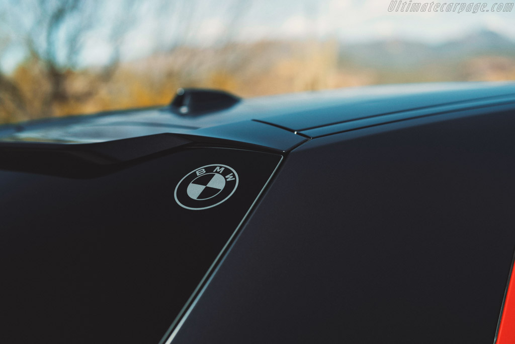BMW XM Label Red