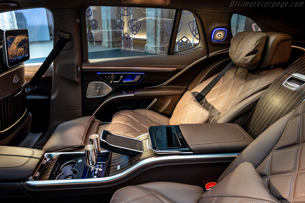 Mercedes-Maybach EQS 680