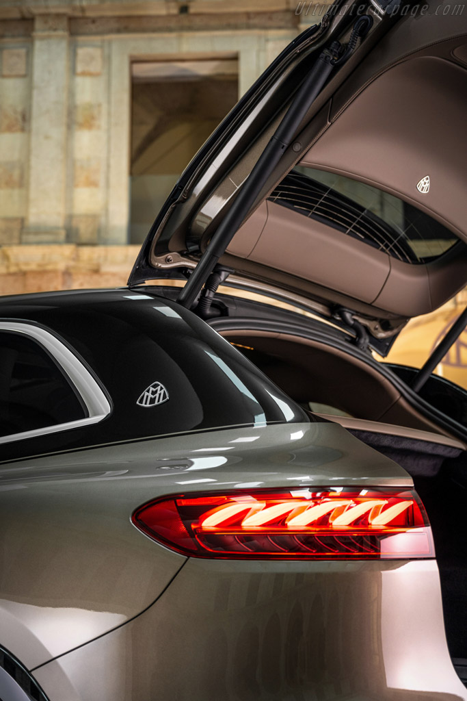 Mercedes-Maybach EQS 680