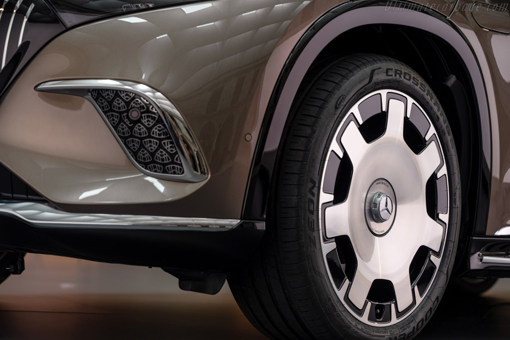 Mercedes-Maybach EQS 680