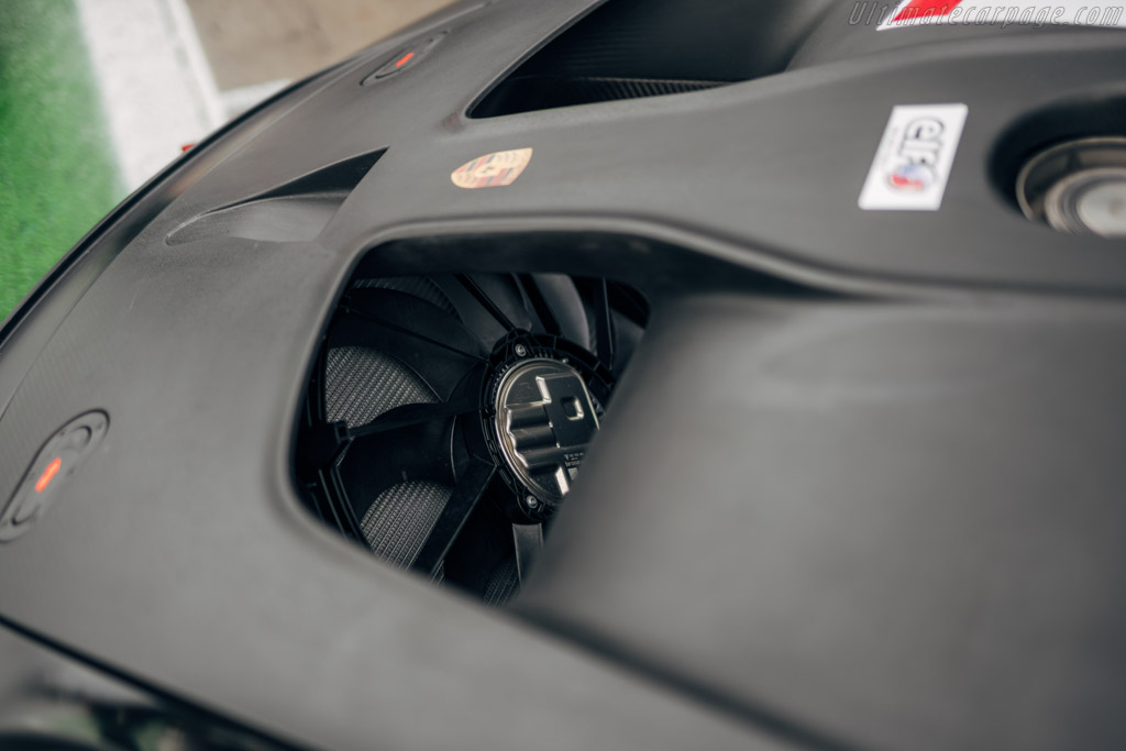 Porsche 911 GT2 RS Clubsport Evo