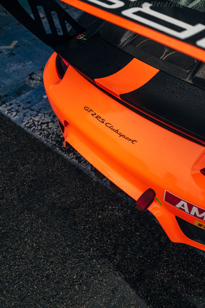 Porsche 911 GT2 RS Clubsport Evo