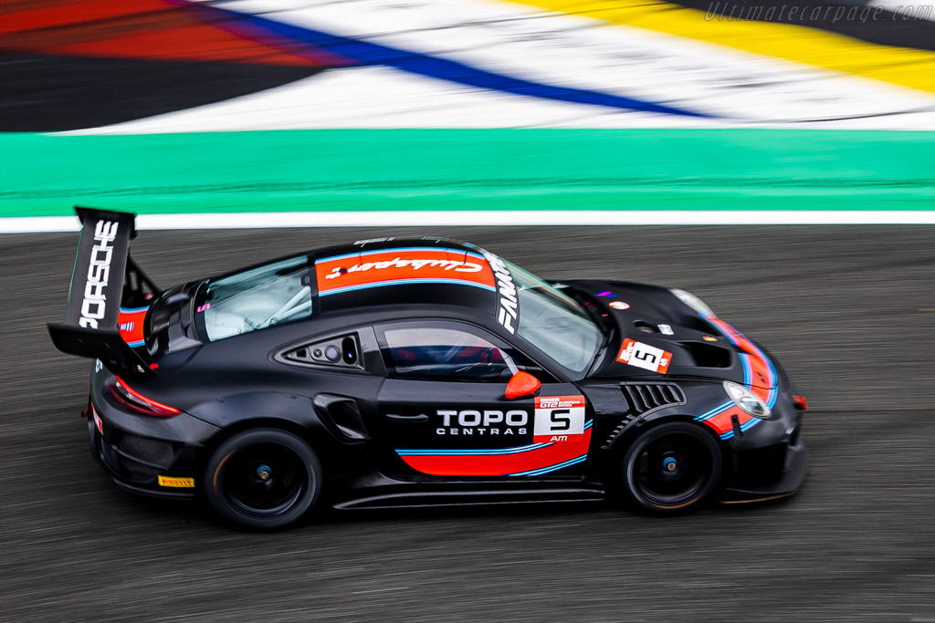 Porsche 911 GT2 RS Clubsport Evo