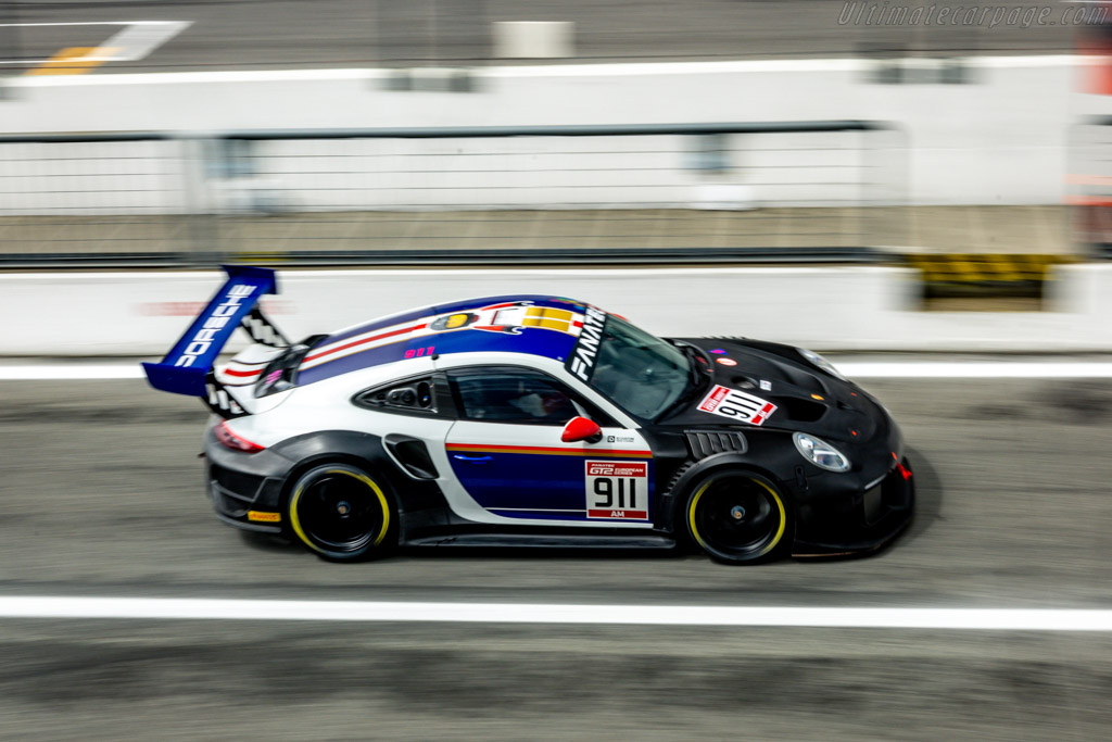 Porsche 911 GT2 RS Clubsport Evo