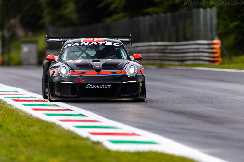 Porsche 911 GT2 RS Clubsport Evo