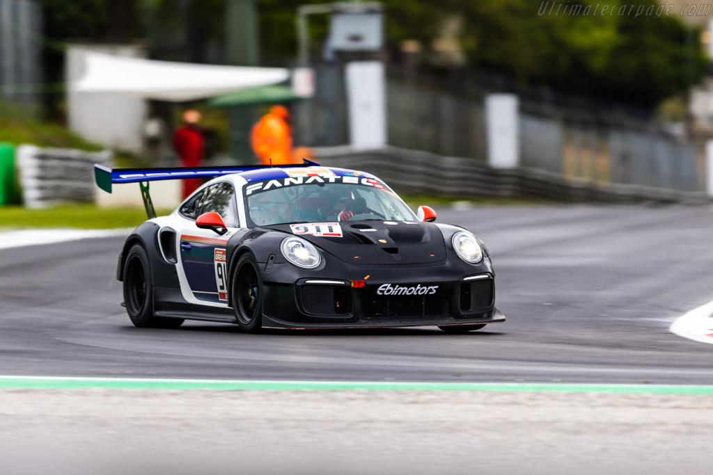 Porsche 911 GT2 RS Clubsport Evo
